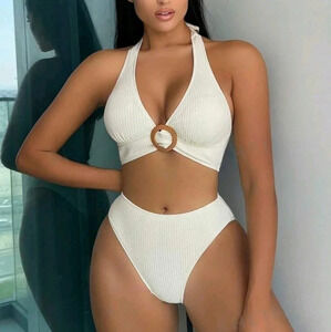 Ring Linked Halter Bikini Swimsuit